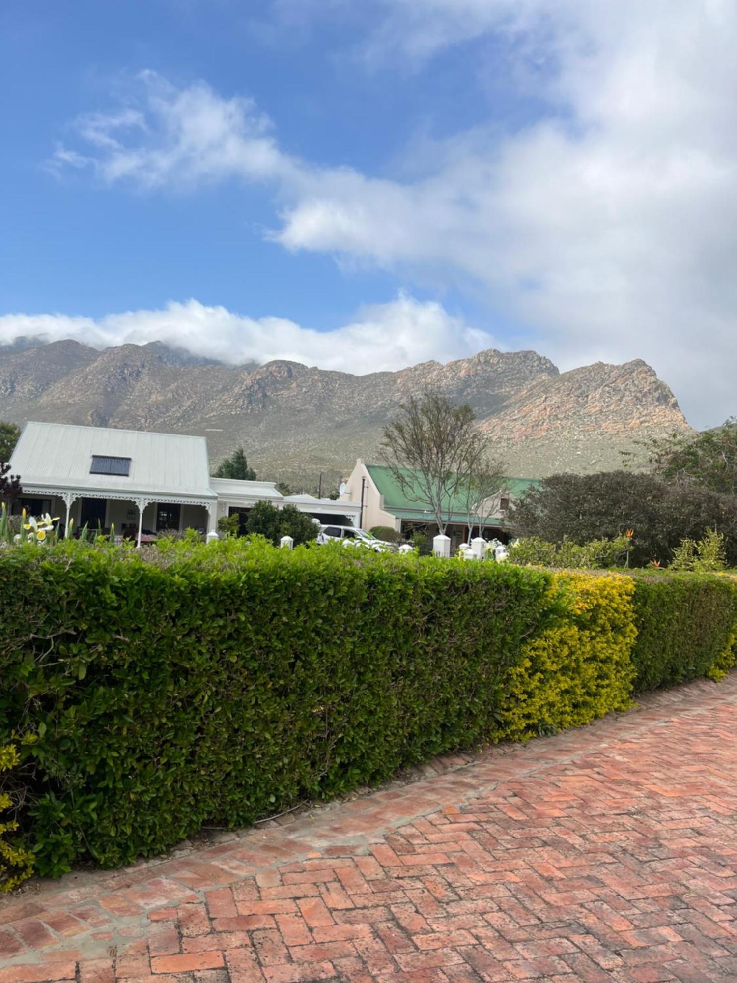 Cogmans Corner Montagu